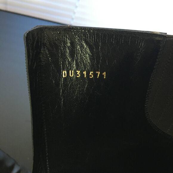 Salvatore Ferragamo Women's Patent Leather Brown Mid-Calf Boots Sz 8.5 Narrow - Picture 6 of 9